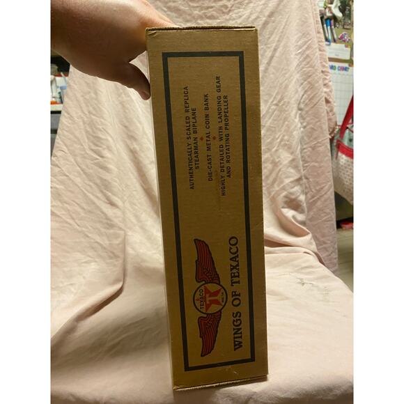 Ertl Wings Of Texaco 1931 Stearman Biplane Airplane Coin Bank #3 - New in Box - Picture 2 of 3